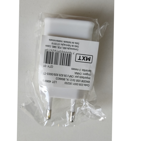 Carregador de viagem USB 5V/2.1A Branco - 3