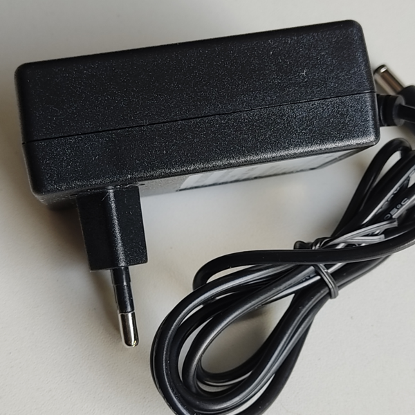 Fonte chaveada 9V 2A Mxt - 2